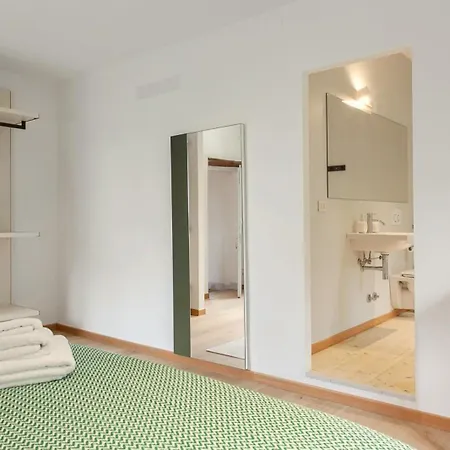 Casa de hóspedes Maison022